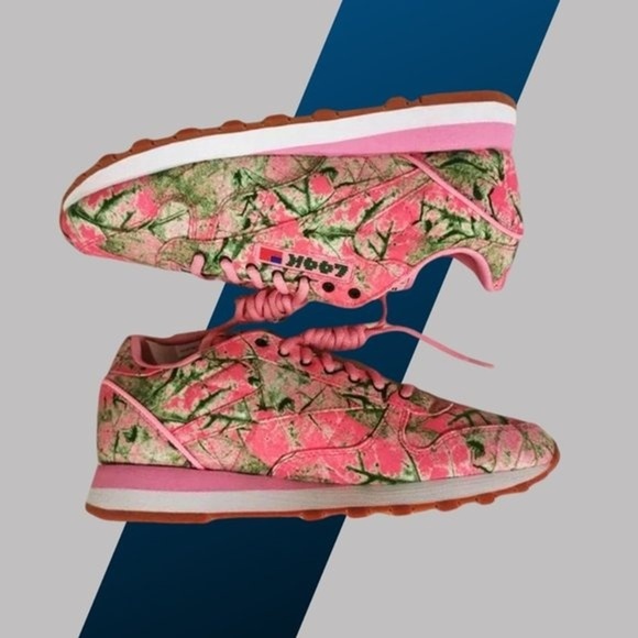 NWTReebok Classic Leather LQQK StudioColor Pink Camo‎Size 8.5